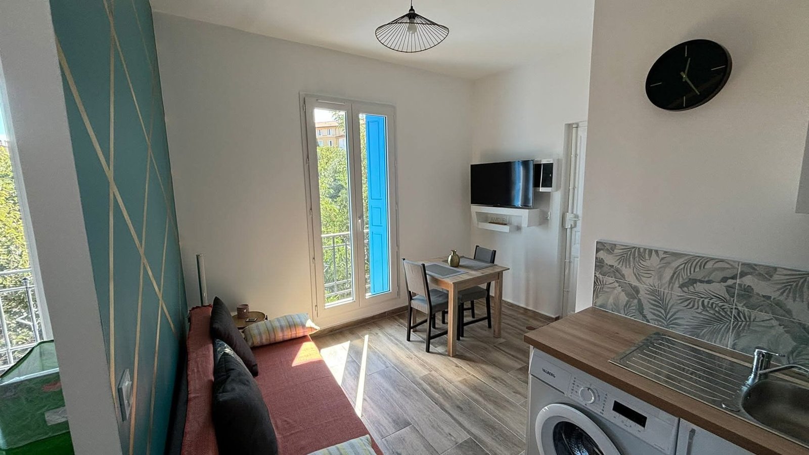 Apres renovation sejour salon a Perpignan par IZZA Renovation